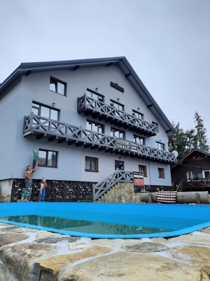 Hotel Novoe Shale Yablunytsya Exterior foto